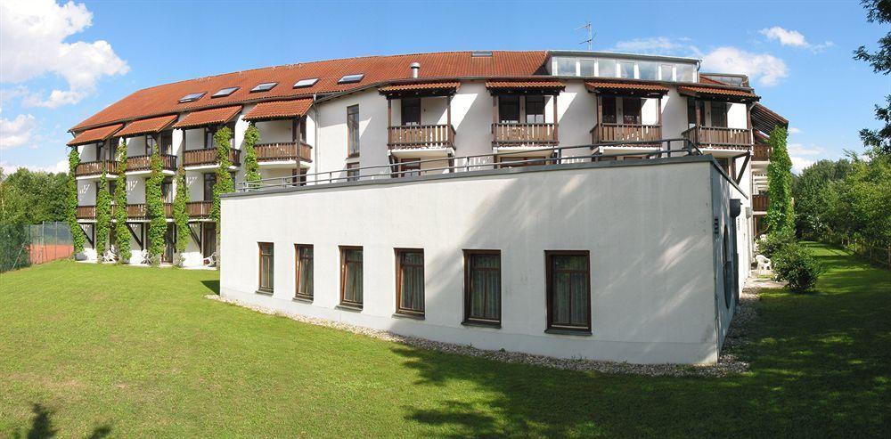 Parkhotel Cham Esterno foto