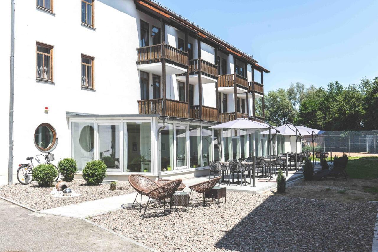 Parkhotel Cham Esterno foto